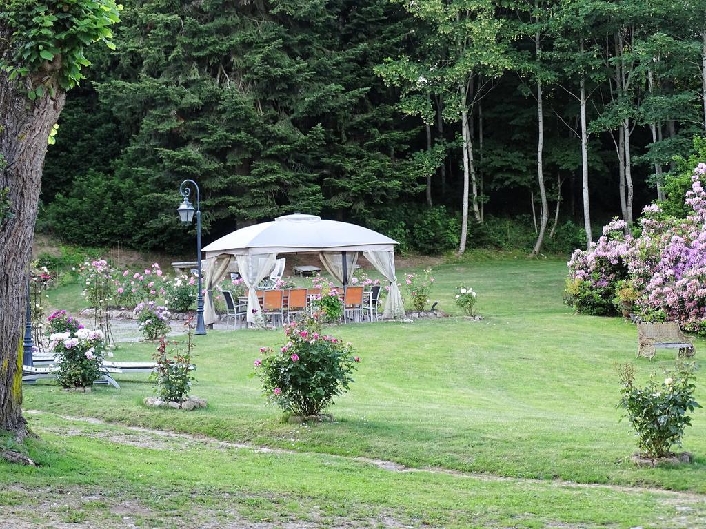 克鲁克城堡 - 德察姆住宿加早餐旅馆 Crocq 外观 照片